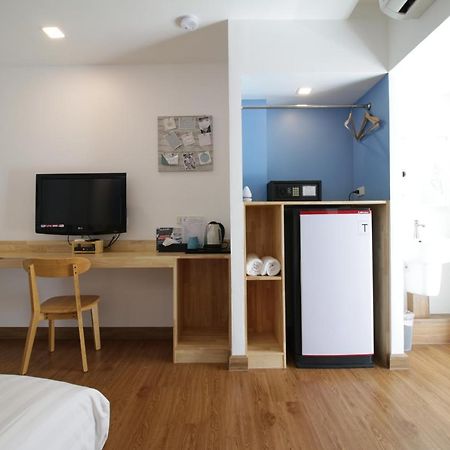 Tawaen Beach Resort Ko Lan Exterior photo